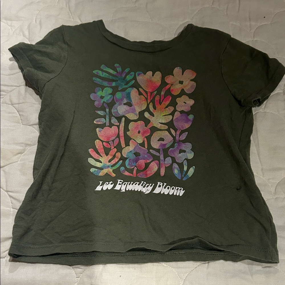 Floral Graphic Tee - Green